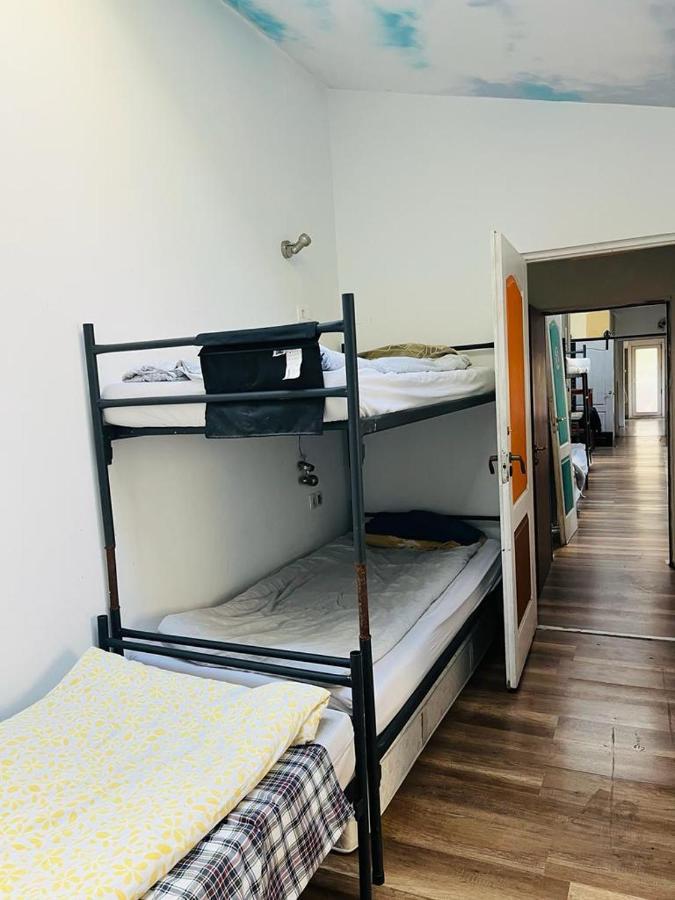 Zen Hostel Cluj-Napoca Esterno foto