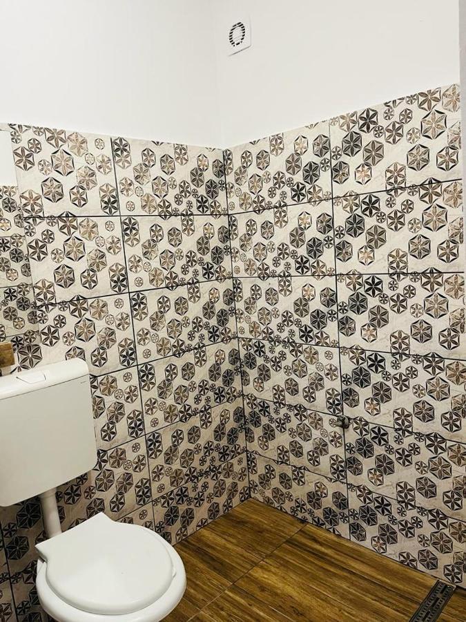 Zen Hostel Cluj-Napoca Esterno foto