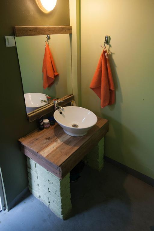 Zen Hostel Cluj-Napoca Esterno foto
