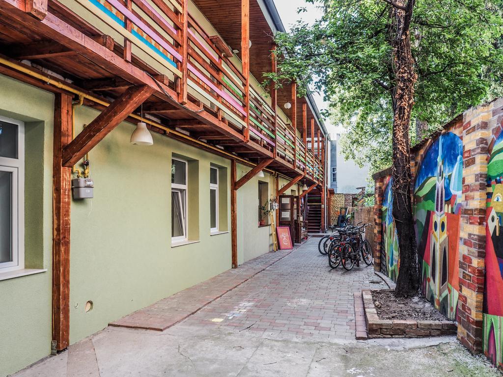 Zen Hostel Cluj-Napoca Esterno foto