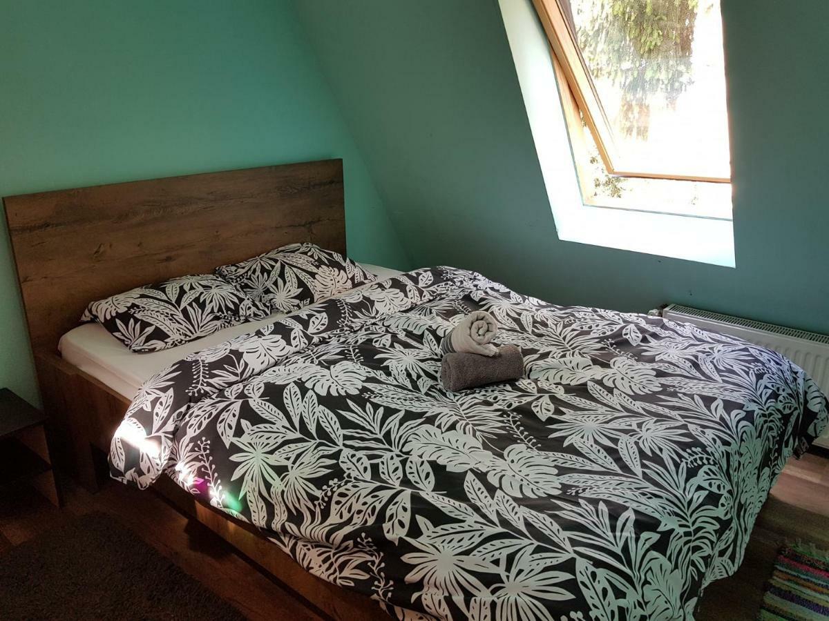 Zen Hostel Cluj-Napoca Esterno foto