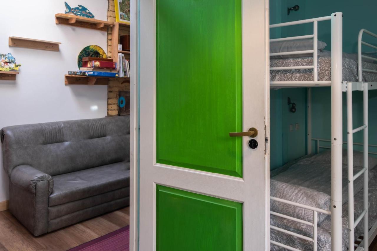 Zen Hostel Cluj-Napoca Esterno foto