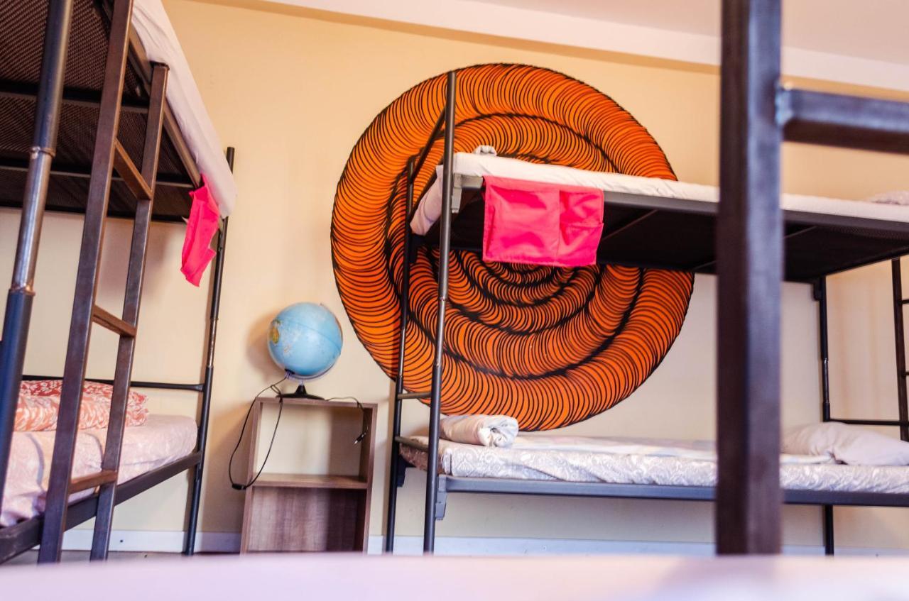 Zen Hostel Cluj-Napoca Esterno foto
