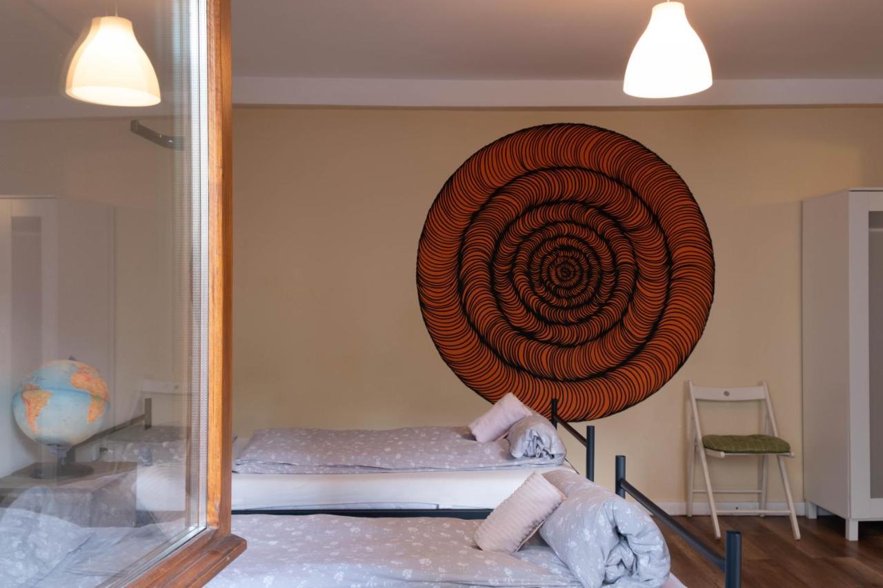 Zen Hostel Cluj-Napoca Esterno foto